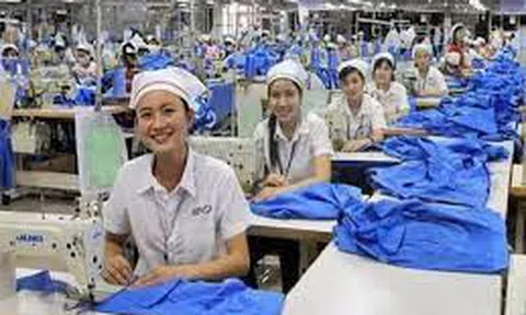 Bảo vệ quyền lợi người lao động trong mua bán, sáp nhập doanh nghiệp theo pháp luật Việt Nam